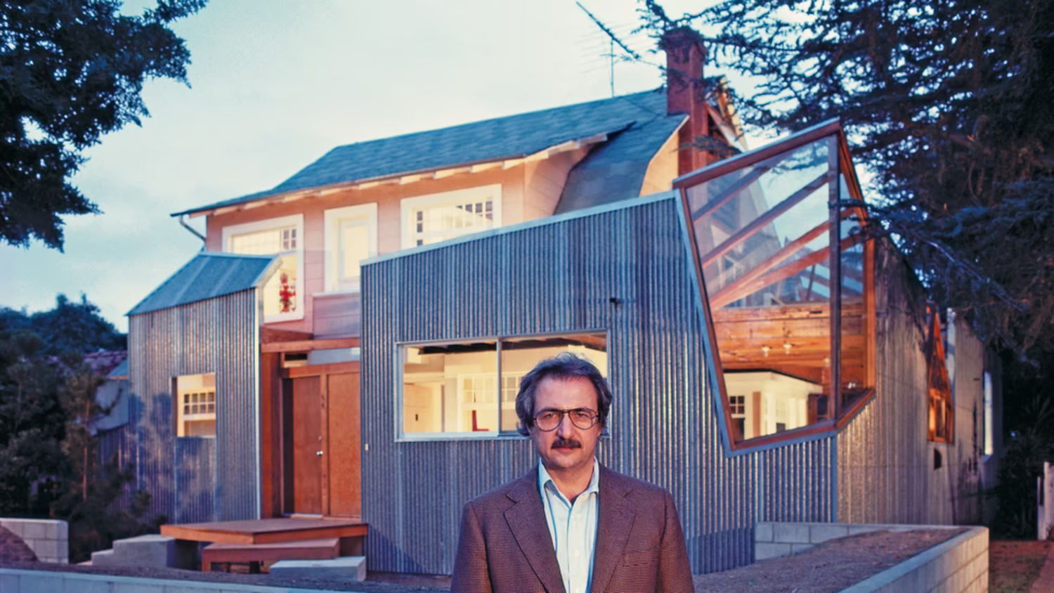 Frank Gehry: criatividade, tecnologia e a quebra dos limites da arquitetura